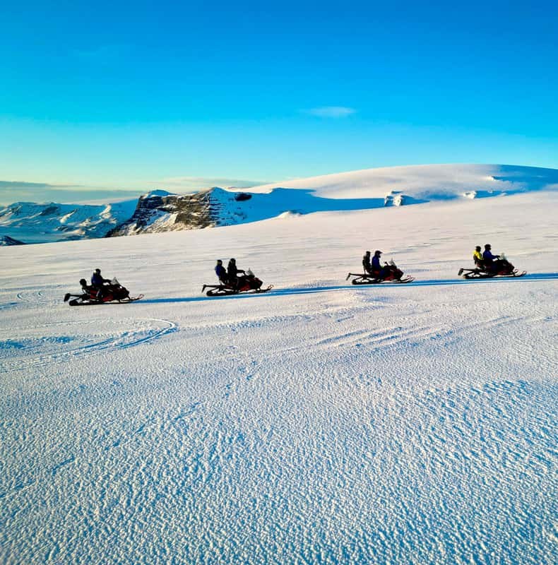 Reykjavik: Langjokull Glacier Snowmobiling with transfer
